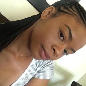 Meet your Posher, Nakia